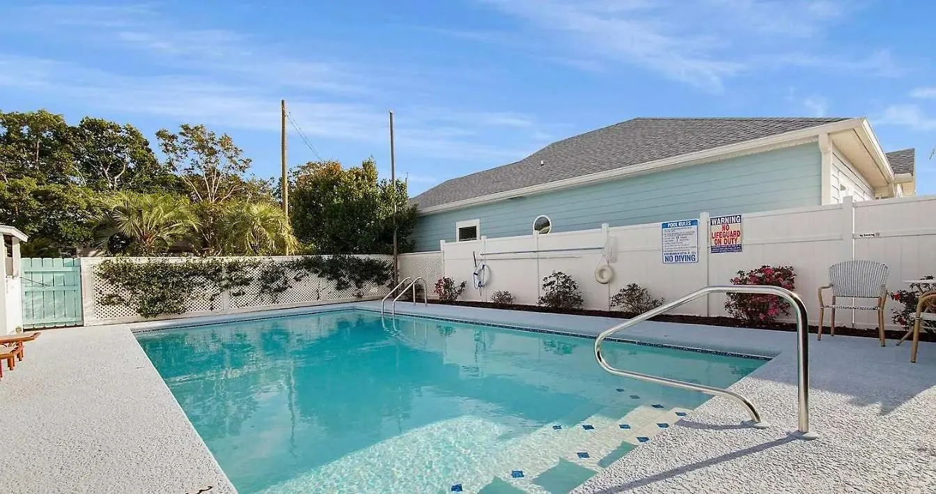 Shells Family Beach House Coastal Retreat With Private Pool Golf Cart & Steps To The Beach Панама-Сити 0*,  США